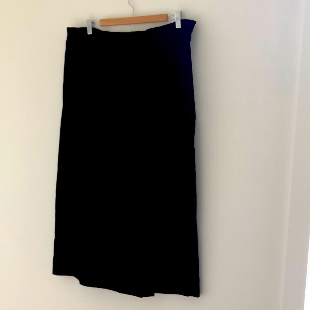 16W Velvet Midi / Maxi Skirt